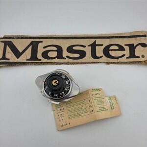 Master Lock 1654 Built In Combination‎ Locker Lock With Combo Pre Owned